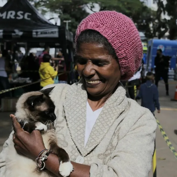 The Most Sincere Love Comes From Animals, And Here Are 60 Heartwarming Pictures Of Homeless People With Their Pets In Brazil (New Pics)