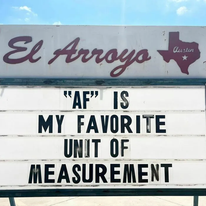 30 Hilarious Signs Posted By This Restaurant Make People Do A Double Take (New Pics)