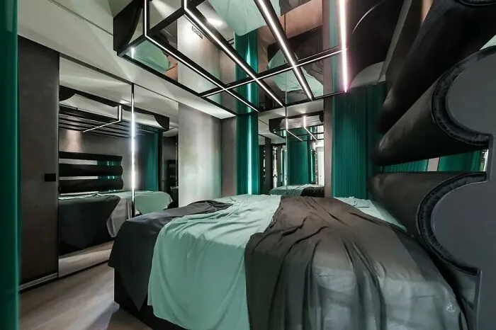 I’m Imagining Inside Of A Subwoofer