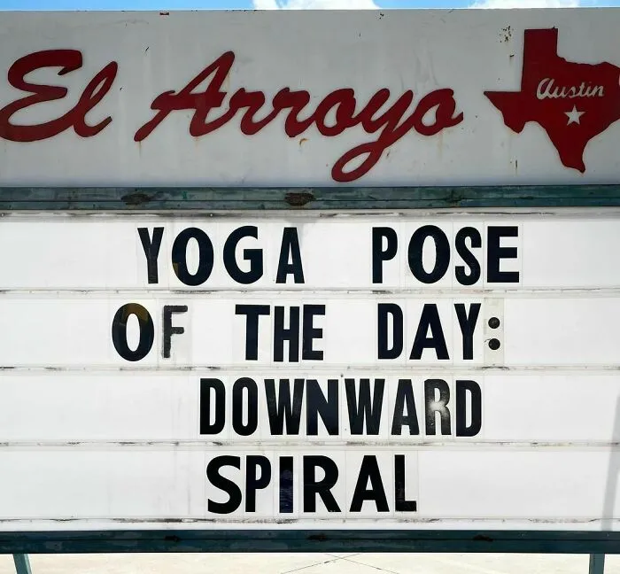 30 Hilarious Signs Posted By This Restaurant Make People Do A Double Take (New Pics)