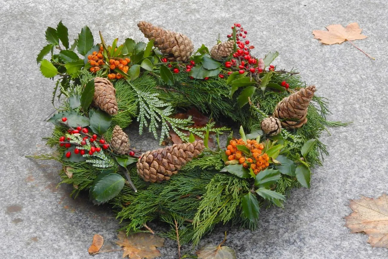 Christmas Party Wreath