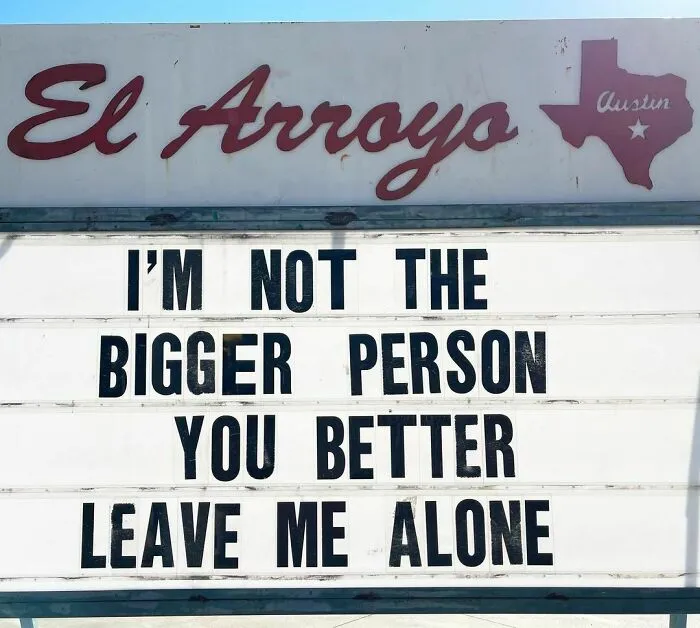 30 Hilarious Signs Posted By This Restaurant Make People Do A Double Take (New Pics)