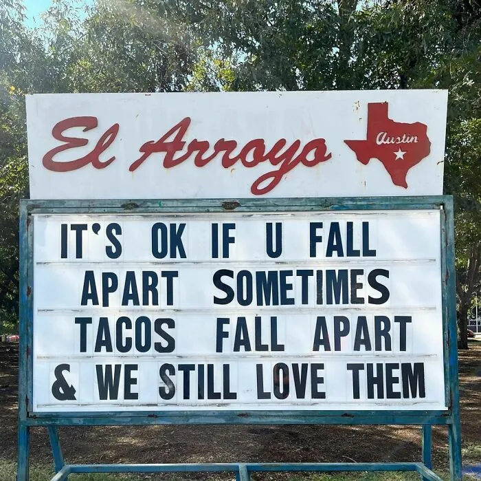 30 Hilarious Signs Posted By This Restaurant Make People Do A Double Take (New Pics)