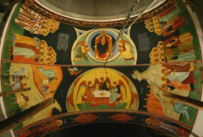 This Artist Paints Amazing Monumental Frescos All By Himself (21 Pics)