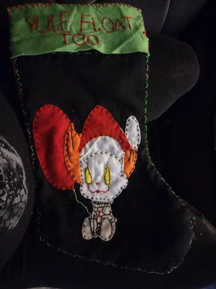 Yule Float Too