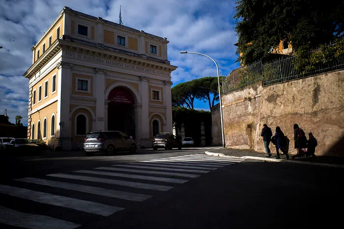 My 37 Photographs Portraying Historical Rome In Modern Life