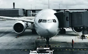 "People Who Work For Airlines, What Are Secrets Passengers Don't Know?" (30 Answers)