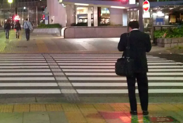 31 Inconsiderate And Disgusting Things People Have No Reason To Do In Public, Yet They Do