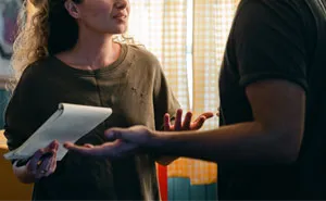 Writer Asks Whether She’s Being “Unreasonable” For Refusing To Find A Different Job To Fit Her Boyfriend’s Expectations