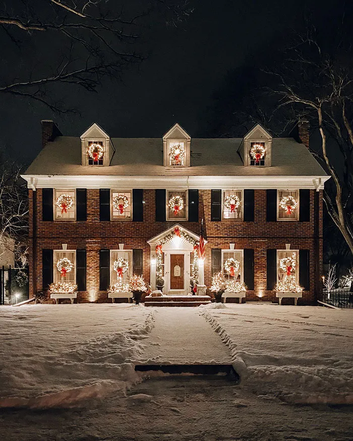 This Neighborhood Is Lit