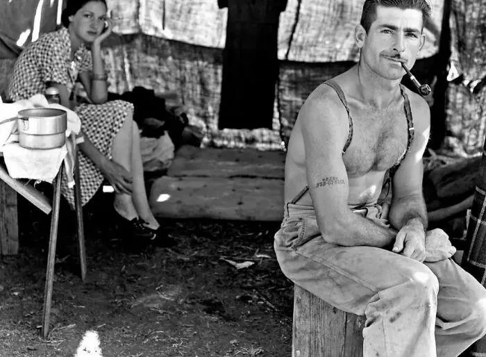 An Unemployed Lumber Worker And His Wife In Oregon, August, 1939.⁣ Photo By Dorothea Lange