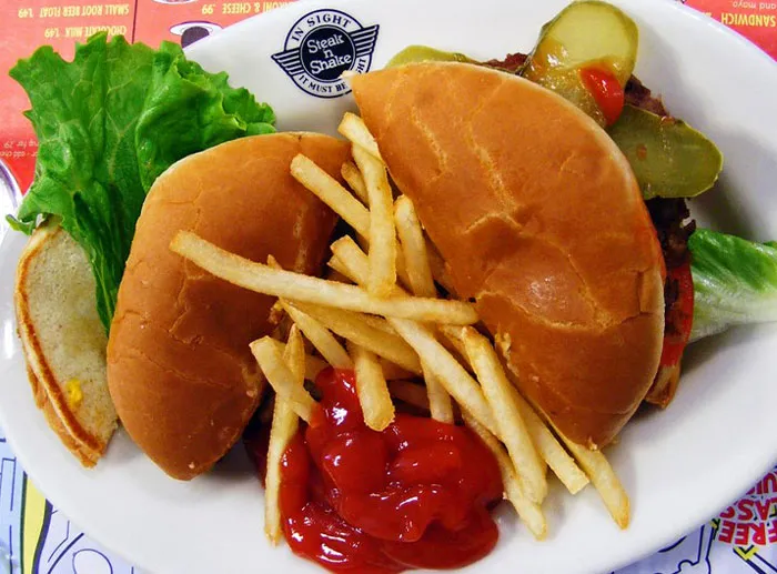 This Online Thread Is Dedicated To Grossly Overrated Fast Food Chains And Here Are 29 Of The Worst Ones