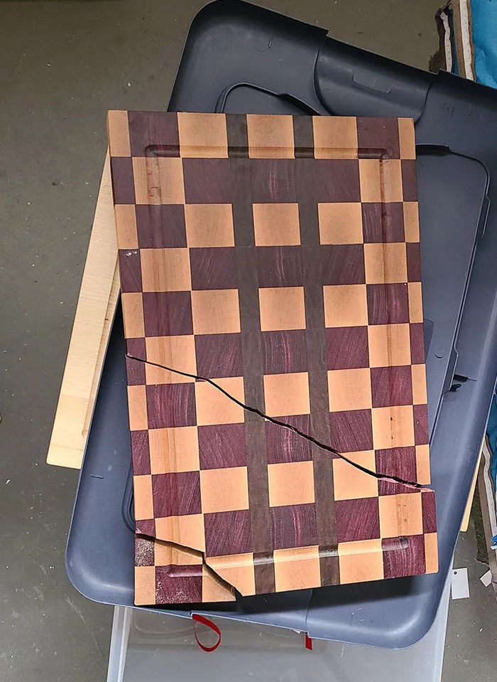 I Made This For My Grandma, Just For It To Slip Out Of My Hands On Christmas