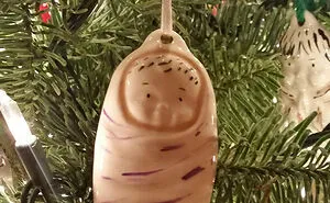 50 Painfully Bad Christmas Fails (New Pics)