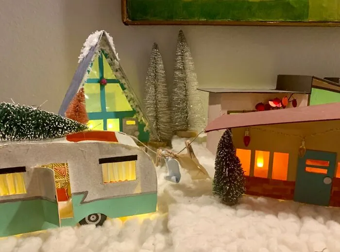I Made A Mini Christmas Village Of My Childhood Neighborhood (5 Pics)