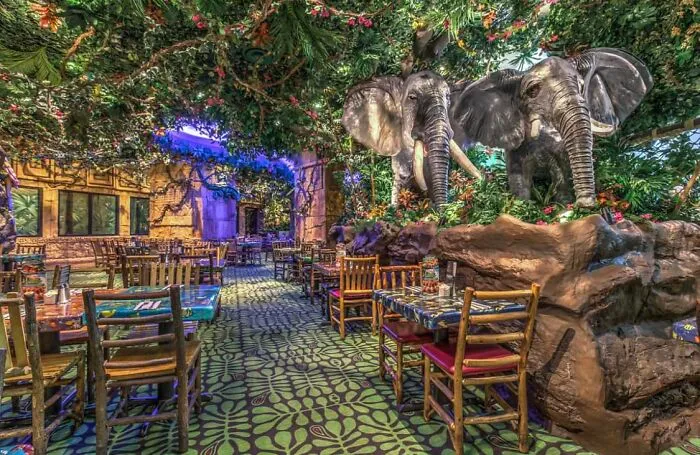 Todos los Rainforest Cafe...