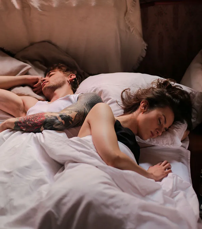 “What Is The Most Surprising Thing You Learned When You Started Living With A Man?”: 30 Women Share What Shocked Them