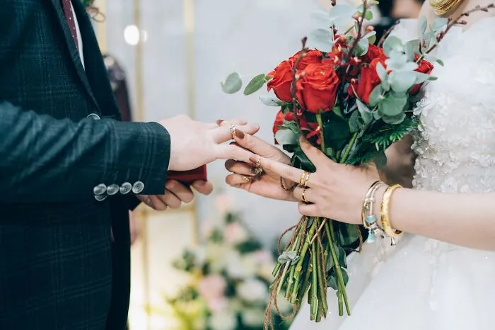 This Viral Thread Has Women Sharing Their “I Married The Wrong Person” Tales (30 Stories)