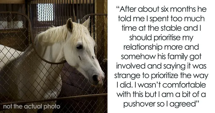 Guy Demands Girlfriend Put Down Her Horse Because He Thinks She Should “Prioritize Their Relationship”