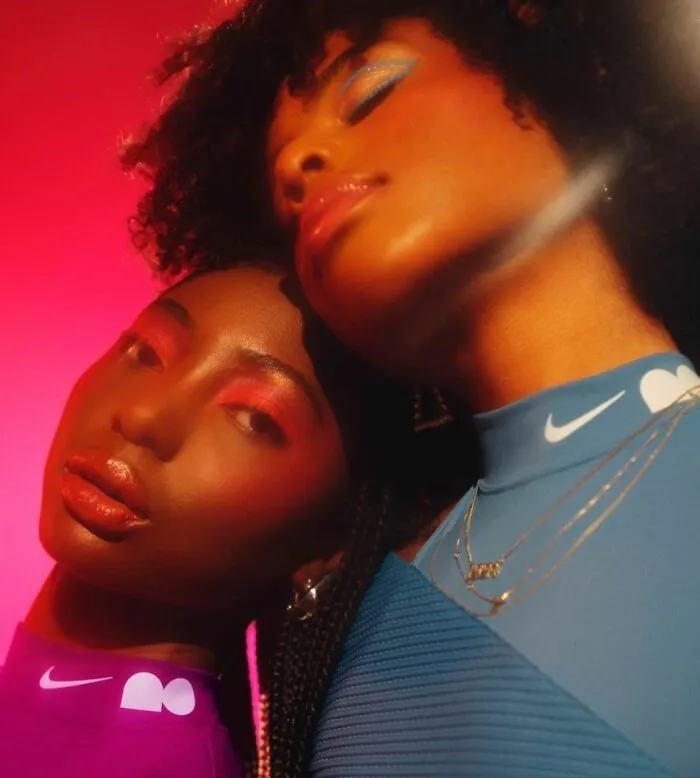 Nike, 264 Million