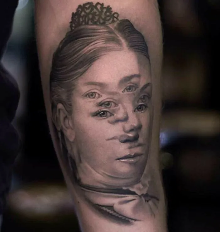 Client: "I Want A Tattoo That Makes Me Feel Drunk When I Look At It"