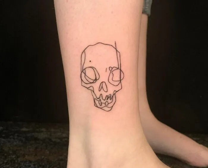Flash Skull Single Line Tattoo
