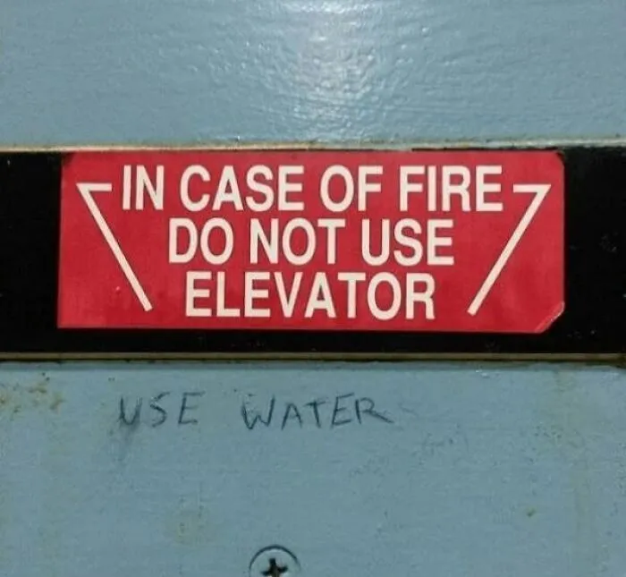“It’s Graffiti, But Why?”: 30 Laugh-Inducing Bits Of Graffiti That Prove Not Everyone Is Meant To Be An Artist