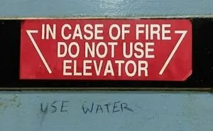 “It’s Graffiti, But Why?”: 30 Laugh-Inducing Bits Of Graffiti That Prove Not Everyone Is Meant To Be An Artist