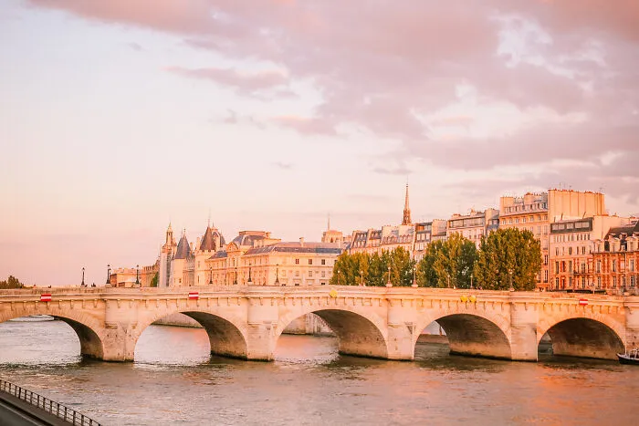 Oldest standing bridge in the city 
