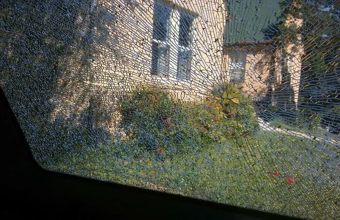 This Cracked Windshield Looks Like A Van Gogh