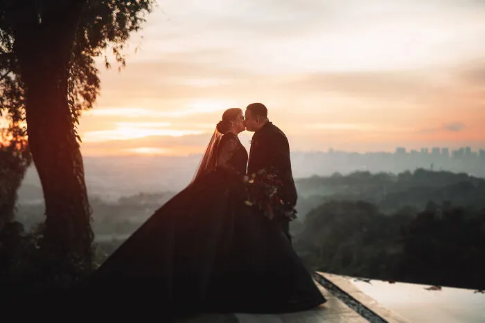 I Photographed An All-Black Themed Wedding, And It Turned Out Spectacularly (40 Pics)