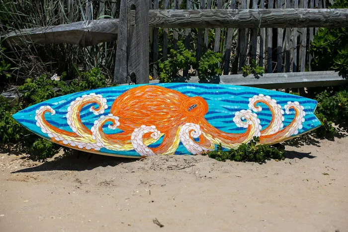 I Create Unique Glass Mosaics On Surfboards (9 Pics)