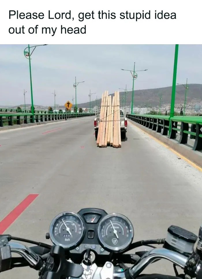 50 Hilarious Posts On Not-So-Great Drivers, As Shared By This Facebook Group (New Pics)