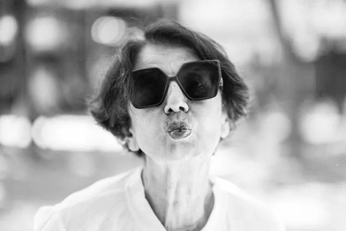 Kaunas Bids Farewell To The Title Of Capital Of Culture 2022 With Photos Of People Sending Air Kisses (8 Pics)