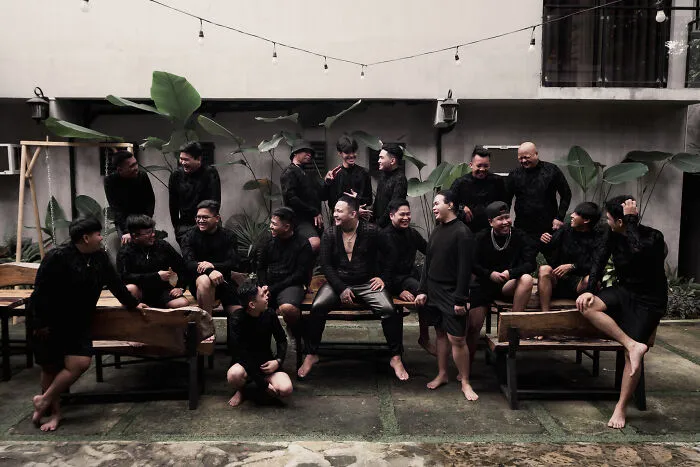 I Photographed An All-Black Themed Wedding, And It Turned Out Spectacularly (40 Pics)