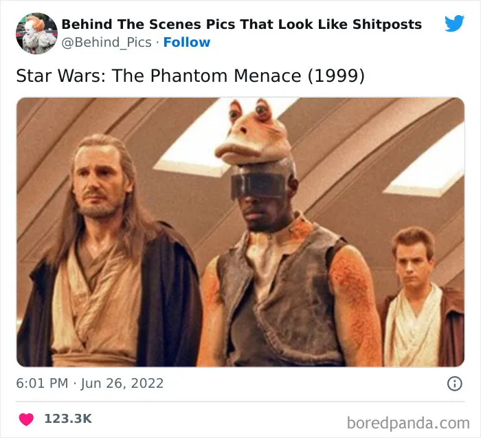 30 Behind-The-Scenes Pics That Look More Like Trash Memes, As Shared By This Twitter Page (New Posts)