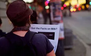 Person Asks "What Fact Is Ignored Generously?" And 30 Folks Online Deliver