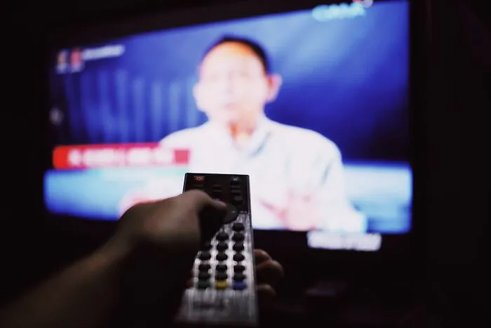 TV Image Shrinking To A Dot Before Slowly Fading Away