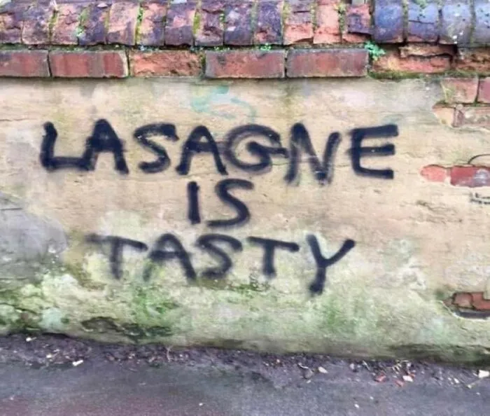 “It’s Graffiti, But Why?”: 30 Laugh-Inducing Bits Of Graffiti That Prove Not Everyone Is Meant To Be An Artist