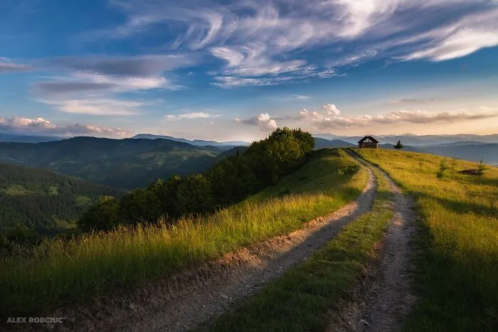 I Captured The Essence Of Romania In My Photographs (20 Pics)