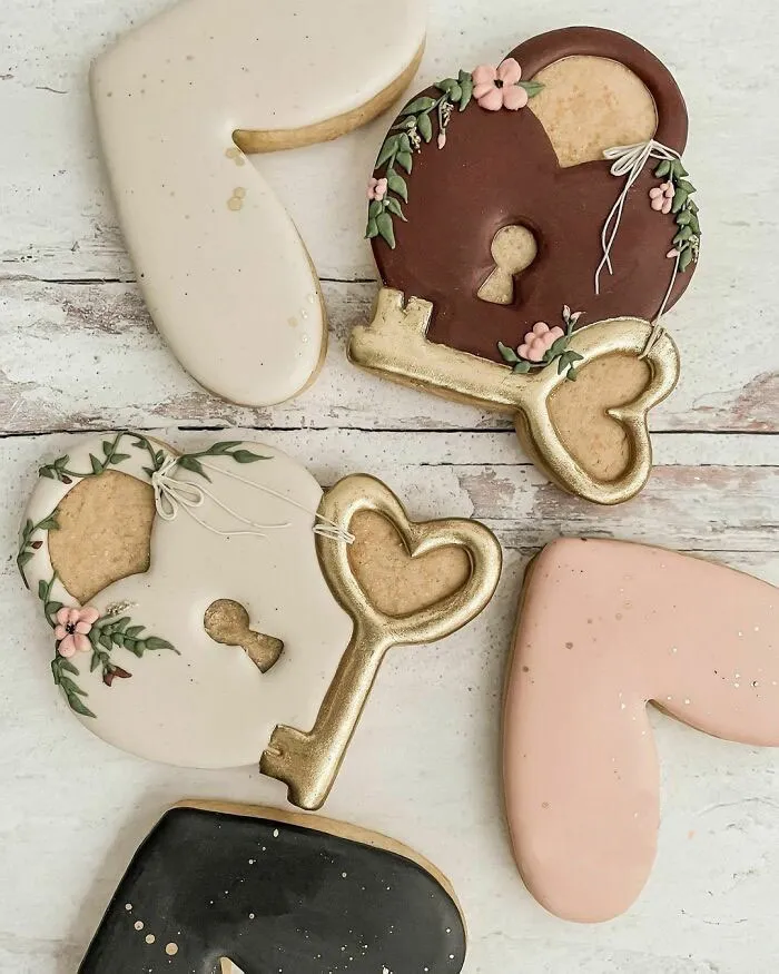 Lock And Key, Wonky Hearts