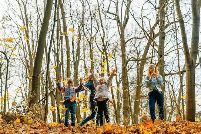 30 Things People Still Teach Their Kids That Are Not Only Wrong But Also Harmful