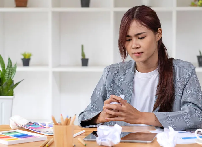 People Share 30 Workplace Red Flags That Just Scream "Working Here Would Suck"