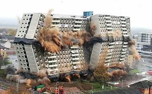30 Pics That Perfectly Sum Up Brutalist Architecture, As Shared On This Online Page