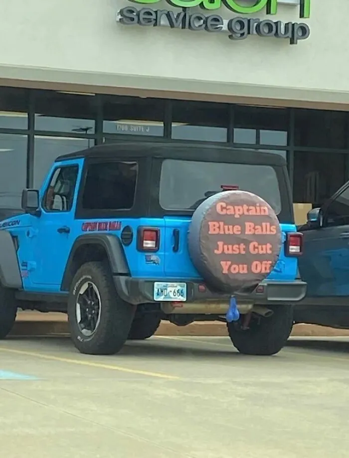 40 Times People Ruined Their Cars With Dumb Mods, As Shared On This Instagram Page (New Pics)