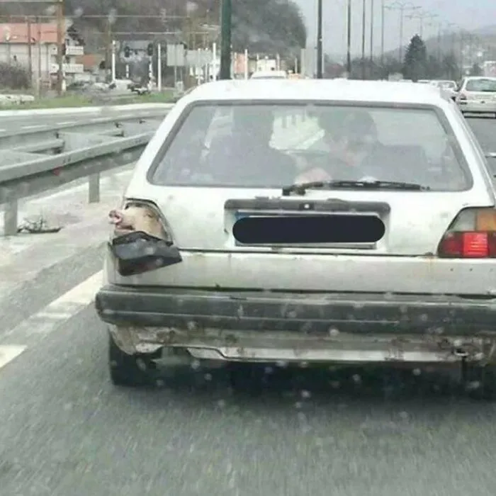 34 Conductores que decidieron modificar sus coches y fracasaron miserablemente (nuevas fotos)