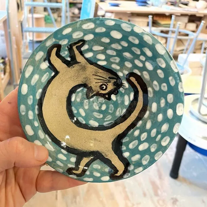 My 40 Ceramics Pieces With An Attitude That I Upcycled From Unwanted Dishes