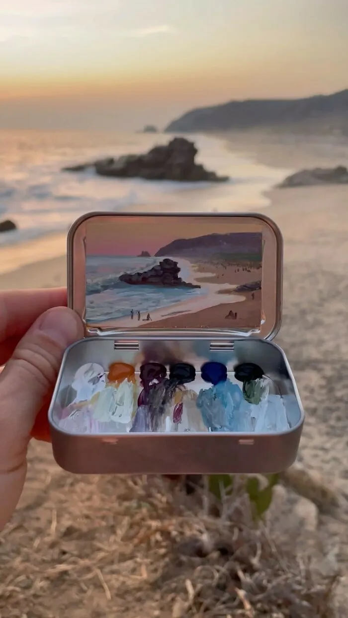 30 Altoids Tins Revived With Tiny Paintings Of Landscapes And Cityscapes By An Ohio-Based Artist (New Pics)