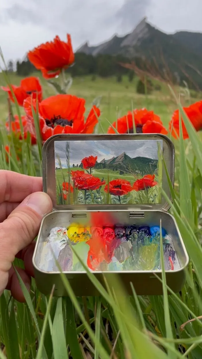 30 Altoids Tins Revived With Tiny Paintings Of Landscapes And Cityscapes By An Ohio-Based Artist (New Pics)