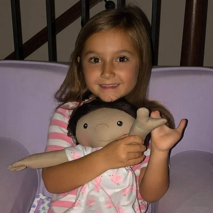Woman Creates Custom Dolls So Kids Can Finally Have A Doll That Is A Representation Of Themselves (35 New Pics)